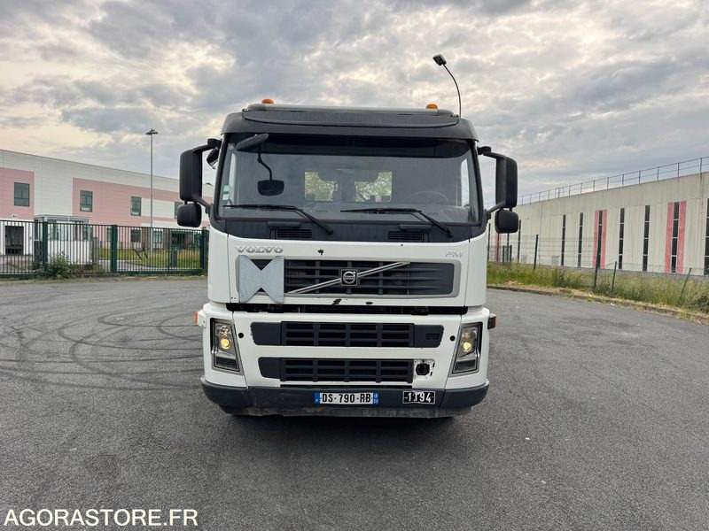 Volvo FM 400 8X4 ampliroll - 2009 - 763559KM - Camion: photos 2 Volvo FM 400 8X4 ampliroll - 2009 - 763559KM - Camion: photos 2