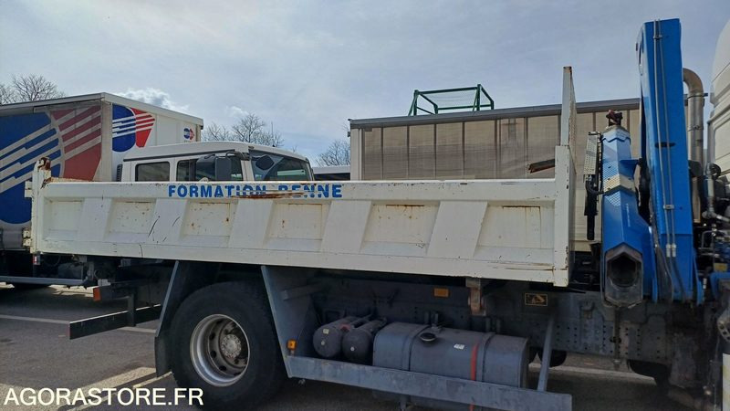 Camion-grue Benne MAN 1996/3718 - Camion benne, Camion grue: photos 2 Camion-grue Benne MAN 1996/3718 - Camion benne, Camion grue: photos 2