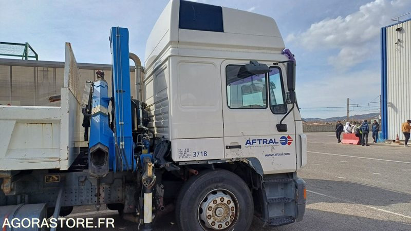 Camion-grue Benne MAN 1996/3718 - Camion benne, Camion grue: photos 4 Camion-grue Benne MAN 1996/3718 - Camion benne, Camion grue: photos 4