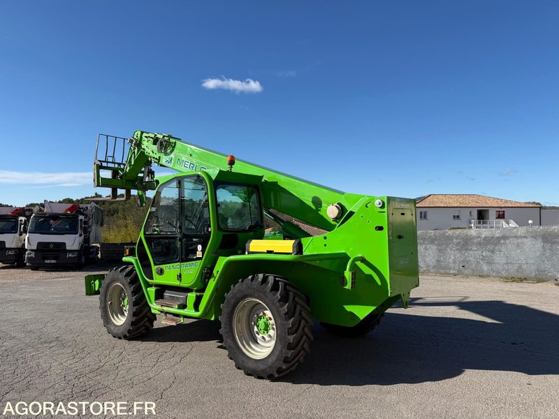 Chariot télescopique MERLO P40.17 - Chariot télescopique: photos 3 Chariot télescopique MERLO P40.17 - Chariot télescopique: photos 3