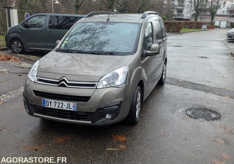 Citroën Berlingo 1.6 BlueHDi 100ch (B9) – 12/2015 – 50000 km – Crit'Air 2 - Voiture: photos 1 Citroën Berlingo 1.6 BlueHDi 100ch (B9) – 12/2015 – 50000 km – Crit'Air 2 - Voiture: photos 1