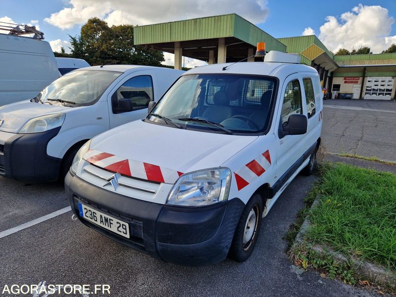 Citroën Berlingo-2008 -143148- 236AMF29 - Fourgonnette: photos 1 Citroën Berlingo-2008 -143148- 236AMF29 - Fourgonnette: photos 1