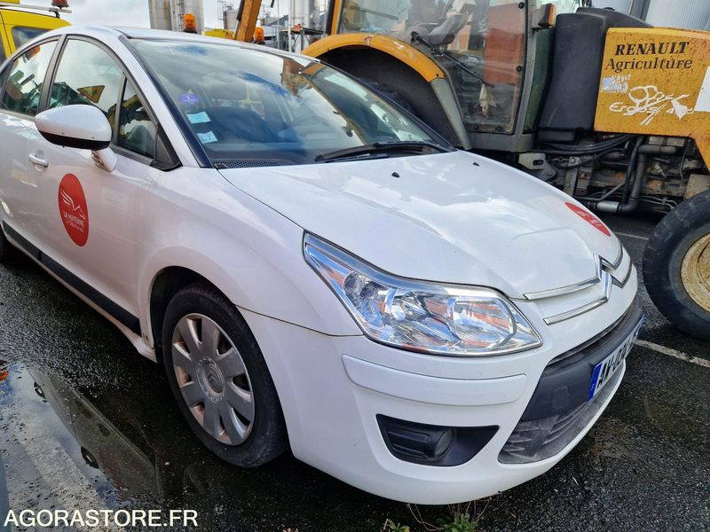 Citroën C4 - 259870 -2010- AW034XE - Voiture: photos 2 Citroën C4 - 259870 -2010- AW034XE - Voiture: photos 2