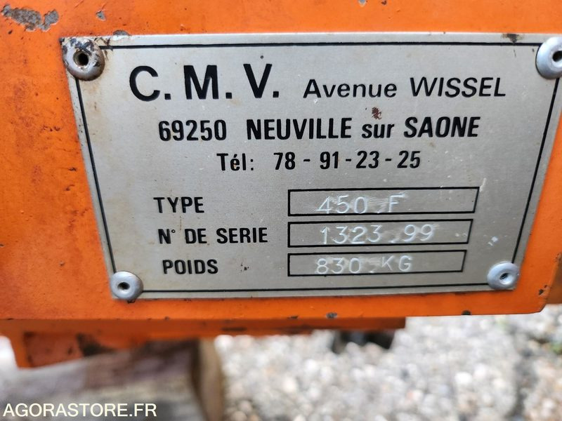 EPAREUSE FRONTALE CMV 450F 1999 - Epareuse: photos 3 EPAREUSE FRONTALE CMV 450F 1999 - Epareuse: photos 3