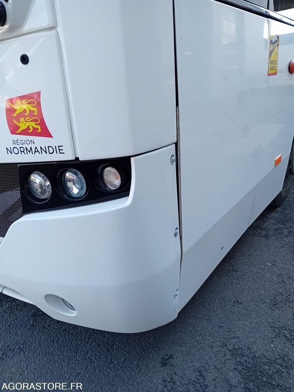 FAST SCOLER 4 - CZ 675 AR - E5 - 2013 - 140000 KM - - Bus scolaire: photos 3 FAST SCOLER 4 - CZ 675 AR - E5 - 2013 - 140000 KM - - Bus scolaire: photos 3