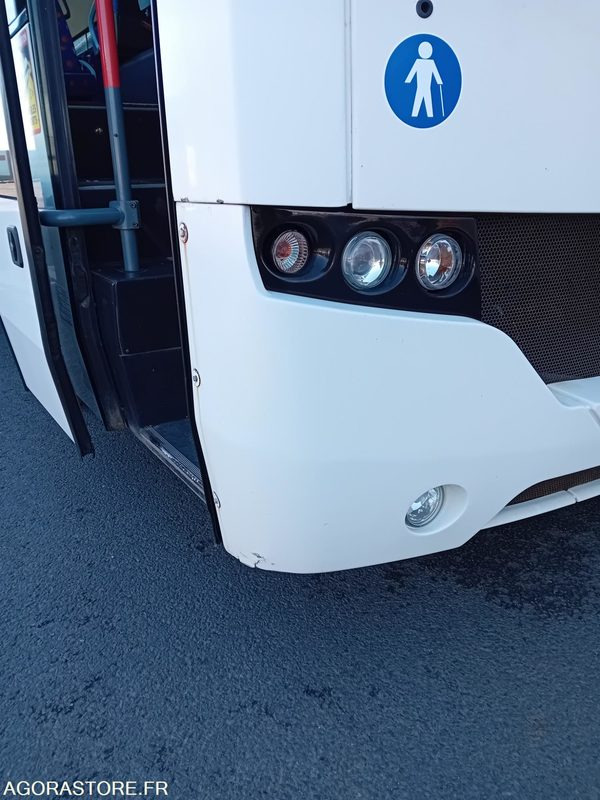 FAST SCOLER 4 - CZ 675 AR - E5 - 2013 - 140000 KM - - Bus scolaire: photos 2 FAST SCOLER 4 - CZ 675 AR - E5 - 2013 - 140000 KM - - Bus scolaire: photos 2