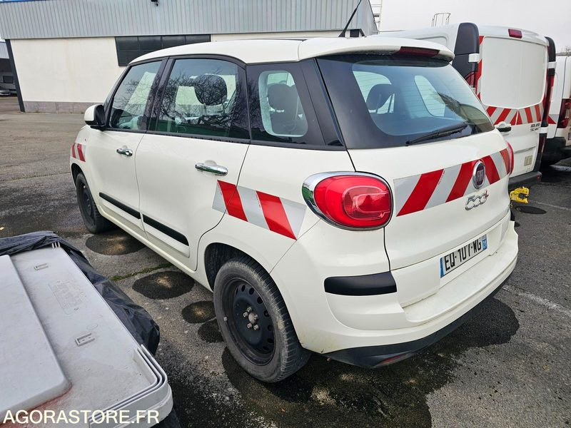FIAT 500L - 2017 - 61263km - EQ107WG - Voiture: photos 4 FIAT 500L - 2017 - 61263km - EQ107WG - Voiture: photos 4