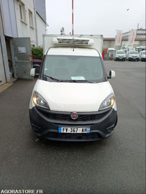 FIAT DOBLO PLANCHER CABINE- 2020- 79936KM - Fourgonnette: photos 1 FIAT DOBLO PLANCHER CABINE- 2020- 79936KM - Fourgonnette: photos 1