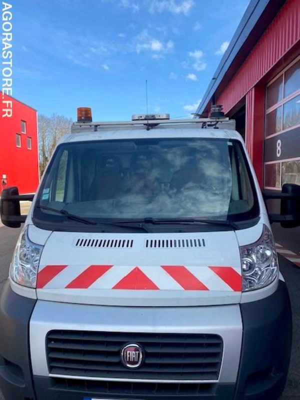 FIAT DUCATO 3347 - Fourgon utilitaire: photos 1 FIAT DUCATO 3347 - Fourgon utilitaire: photos 1