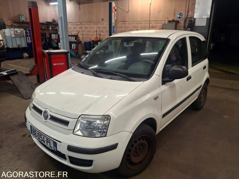FIAT PANDA BI CARBURATION - Voiture: photos 1 FIAT PANDA BI CARBURATION - Voiture: photos 1