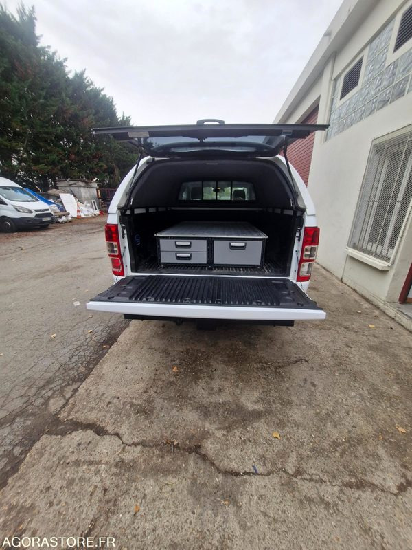 FORD RANGER 2.0 ECOBLUE 4×4 170 CV 136670 KMS - Pick-up: photos 4 FORD RANGER 2.0 ECOBLUE 4×4 170 CV 136670 KMS - Pick-up: photos 4