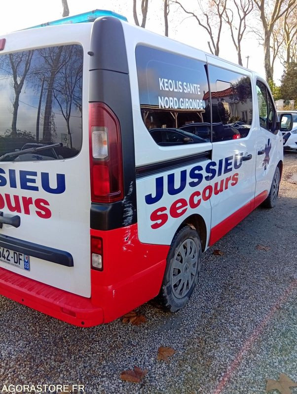 FT-542-DF - Roulant - RENAULT TRAFIC - VASP - 299 105 Kms - Fourgon utilitaire: photos 5 FT-542-DF - Roulant - RENAULT TRAFIC - VASP - 299 105 Kms - Fourgon utilitaire: photos 5