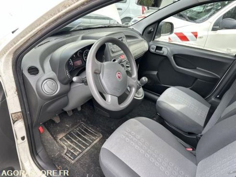 Voiture Fiat Panda - CK306PM: photos 14