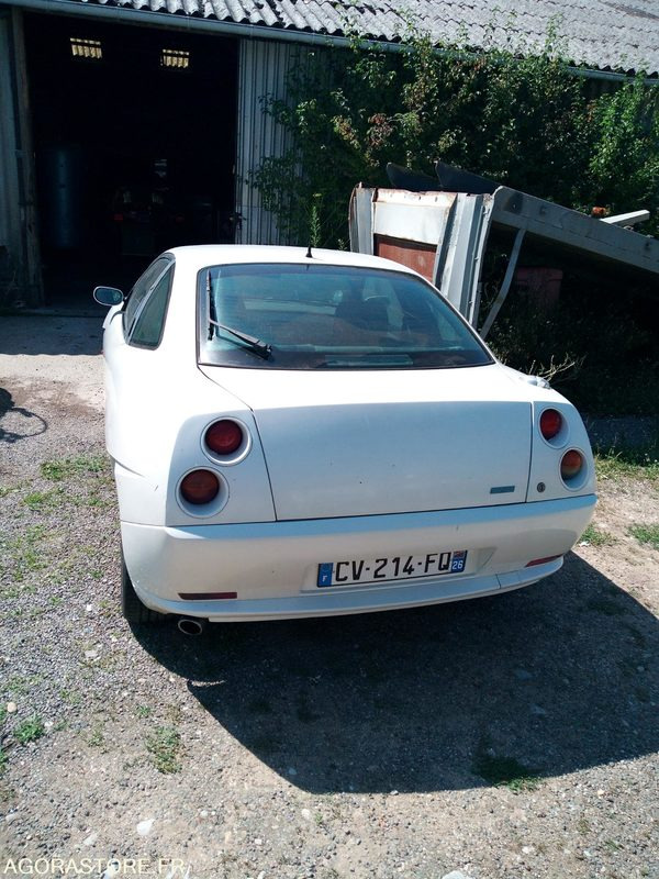 Fiat coupée 2.0L 20V - Voiture: photos 4 Fiat coupée 2.0L 20V - Voiture: photos 4