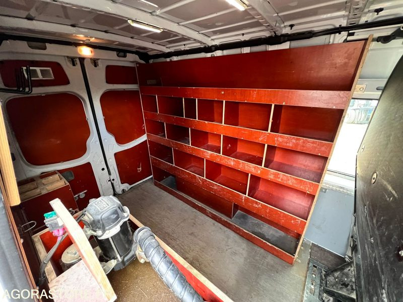 Fourgon Mercedes-Benz SPRINTER 2 V6 3L 190cv - 2014 - 143500Kms - Fourgon utilitaire: photos 5 Fourgon Mercedes-Benz SPRINTER 2 V6 3L 190cv - 2014 - 143500Kms - Fourgon utilitaire: photos 5