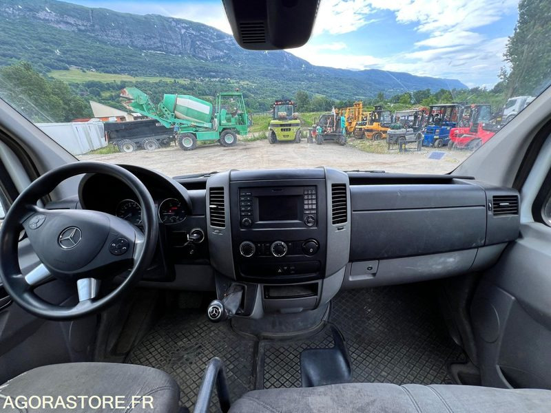 Fourgon utilitaire Fourgon Mercedes-Benz SPRINTER 2 V6 3L 190cv - 2014 - 143500Kms: photos 6