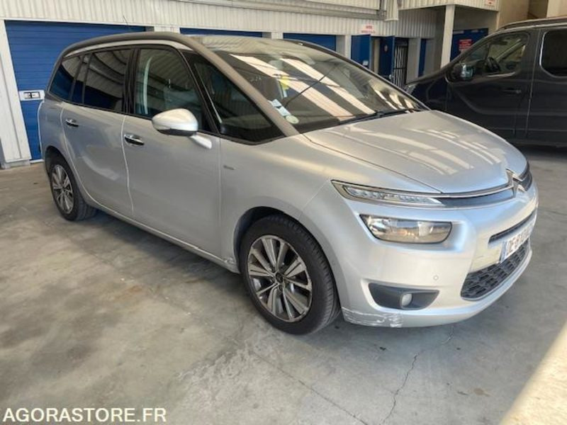 GRAND C4 PICASSO EXCLUSIVE 2.0 HDI 150 EAT6 - Voiture: photos 4 GRAND C4 PICASSO EXCLUSIVE 2.0 HDI 150 EAT6 - Voiture: photos 4