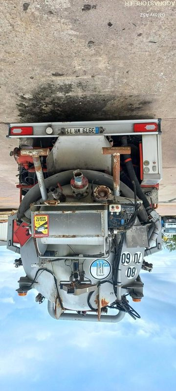 HYDROCUREUR RENAULT HUWER 26T 3979WR71 (vente uniquement Export) - Camion hydrocureur: photos 1 HYDROCUREUR RENAULT HUWER 26T 3979WR71 (vente uniquement Export) - Camion hydrocureur: photos 1