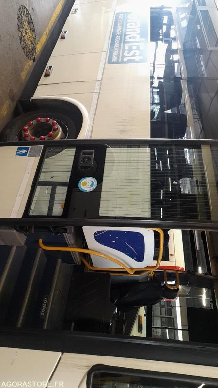 IVECO BUS CROSSWAY N°083253 - Minibus, Transport de personnes: photos 2 IVECO BUS CROSSWAY N°083253 - Minibus, Transport de personnes: photos 2