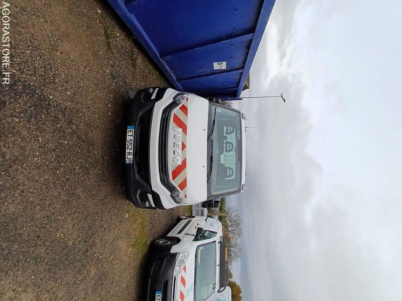 IVECO DAILY 35C14 BENNE - 2018 / 125 000 KM - Utilitaire benne: photos 2 IVECO DAILY 35C14 BENNE - 2018 / 125 000 KM - Utilitaire benne: photos 2