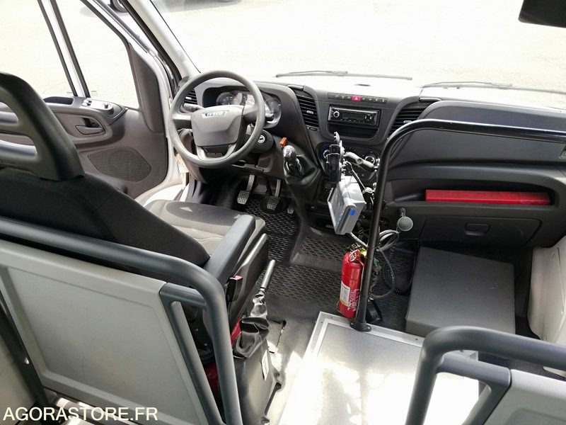 Iveco Daily Line - Minibus, Transport de personnes: photos 5 Iveco Daily Line - Minibus, Transport de personnes: photos 5
