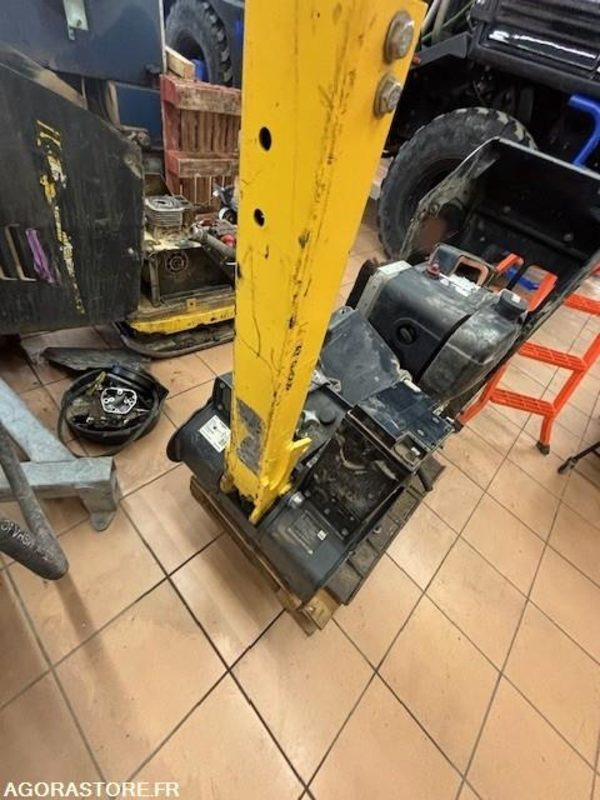 LOT DE 2 PLAQUES BOMAG BPR 60/65D/E ET BPR45/55D 2019 ET 2022 - Plaque vibrante: photos 2 LOT DE 2 PLAQUES BOMAG BPR 60/65D/E ET BPR45/55D 2019 ET 2022 - Plaque vibrante: photos 2