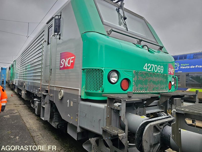 Locomotive Alstom BB27000 (matricule BB27069) - Matériel de chantier: photos 2 Locomotive Alstom BB27000 (matricule BB27069) - Matériel de chantier: photos 2