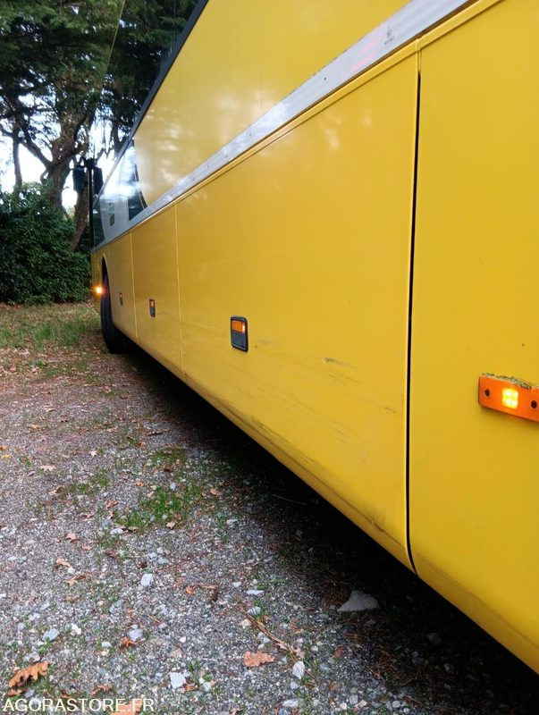 MERCEDES INTOURO N°093092 - Bus scolaire: photos 3 MERCEDES INTOURO N°093092 - Bus scolaire: photos 3