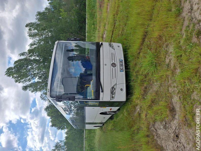 MERCEDES INTOURO N°093272 - Bus scolaire: photos 1 MERCEDES INTOURO N°093272 - Bus scolaire: photos 1