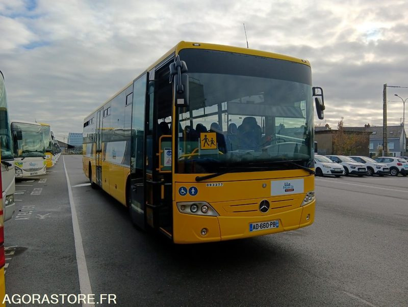 MERCEDES INTOURO N°093377 - Bus scolaire: photos 1 MERCEDES INTOURO N°093377 - Bus scolaire: photos 1