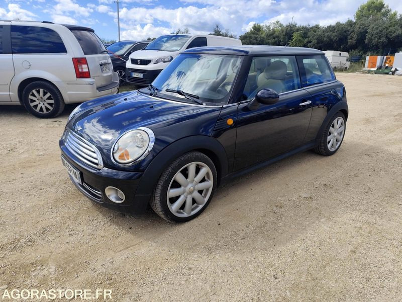MINI COOPER 1.6 120CV - 2006 - 170500KMS - Voiture: photos 1 MINI COOPER 1.6 120CV - 2006 - 170500KMS - Voiture: photos 1