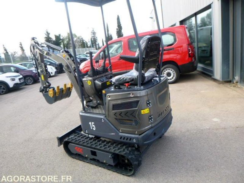 Pelle MINIPELLE NEUVE YCW 1T5 EURO5 - 2025 + 3 godets: photos 11