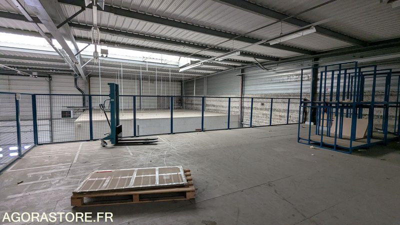 Outil/ Équipement Mezzanine métallique 2 niveaux: photos 7 Outil/ Équipement Mezzanine métallique 2 niveaux: photos 7