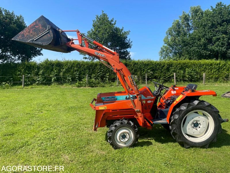 Micro-tracteur Kubota L1-185 - Tracteur agricole: photos 1 Micro-tracteur Kubota L1-185 - Tracteur agricole: photos 1