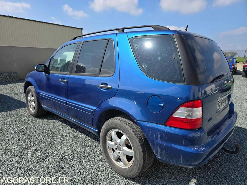 NIORT - MERCEDES ML 400 CDI BVA BI TURBO 4.00L 250 CH PEINTURE NEUVE 2025 - Voiture: photos 3 NIORT - MERCEDES ML 400 CDI BVA BI TURBO 4.00L 250 CH PEINTURE NEUVE 2025 - Voiture: photos 3