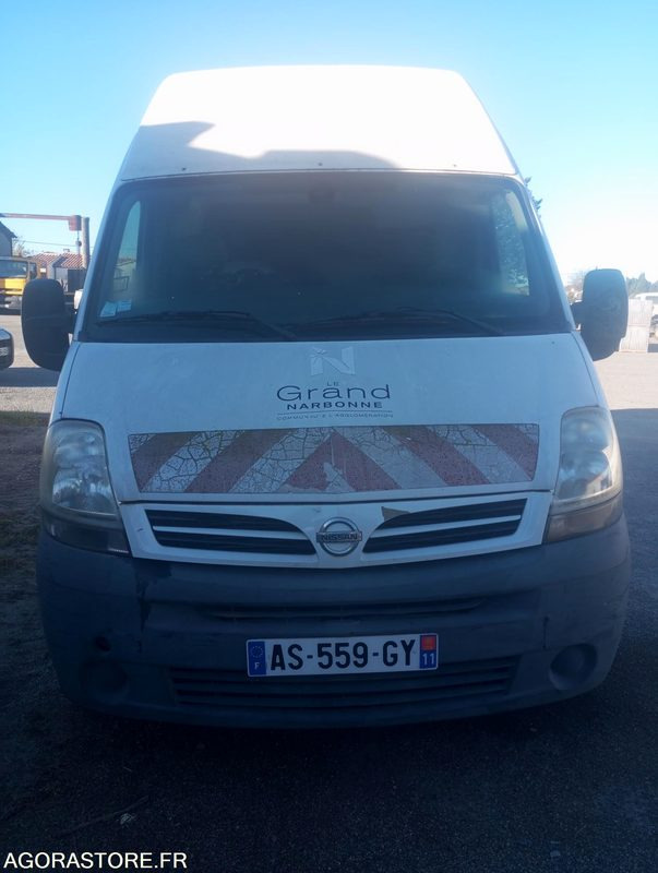 NISSAN INTERSTAR AVEC HAYON AS-559-GY - Fourgon utilitaire: photos 3 NISSAN INTERSTAR AVEC HAYON AS-559-GY - Fourgon utilitaire: photos 3
