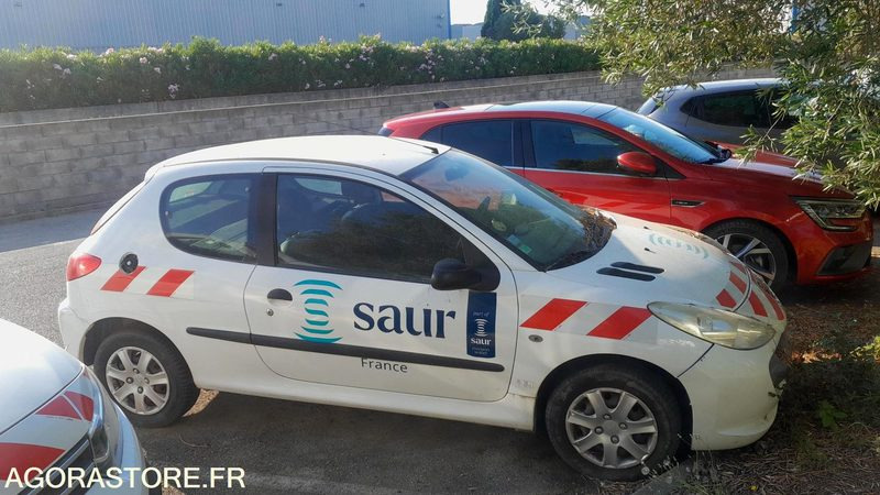 PEUGEOT 206 + BA583LQ // 2010 // NON ROULANT // ETAT INCONNU - Voiture: photos 1 PEUGEOT 206 + BA583LQ // 2010 // NON ROULANT // ETAT INCONNU - Voiture: photos 1