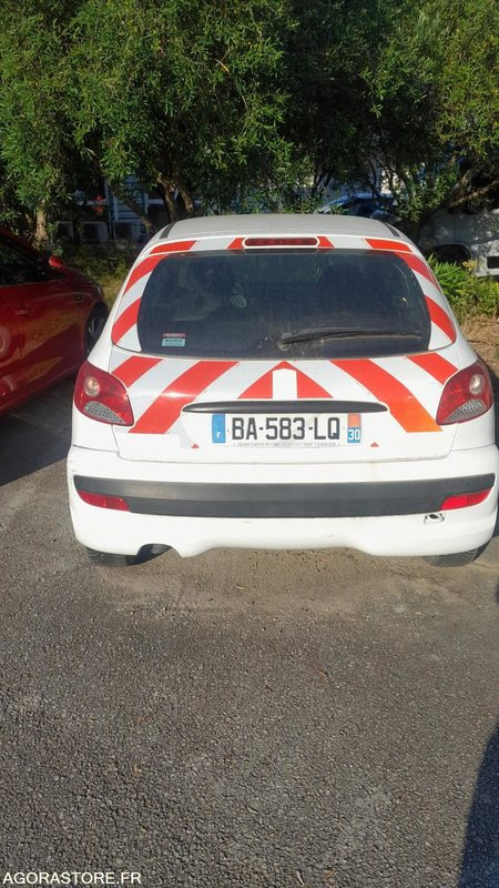 PEUGEOT 206 + BA583LQ // 2010 // NON ROULANT - Voiture: photos 2 PEUGEOT 206 + BA583LQ // 2010 // NON ROULANT - Voiture: photos 2