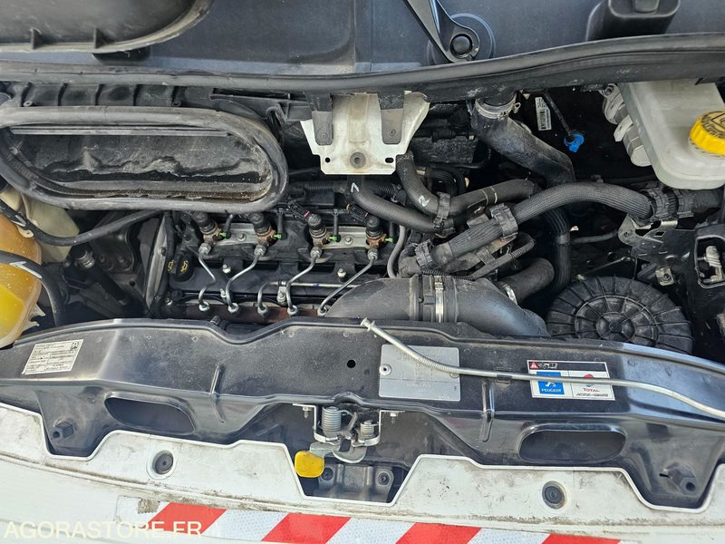Fourgon utilitaire PEUGEOT BOXER - 2013 - 65748KM - CX252KC: photos 18