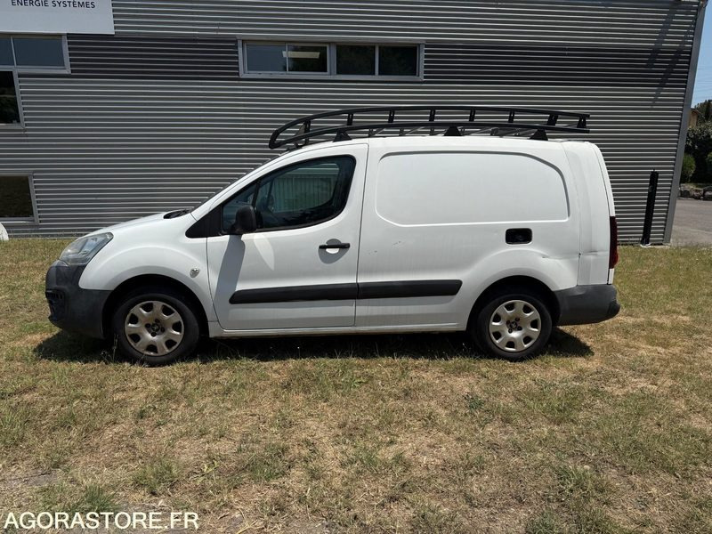 PEUGEOT PARTNER 121 L2 1.6 HDI 90 BVM5 - 2015 / 248865 KM - Fourgonnette: photos 2 PEUGEOT PARTNER 121 L2 1.6 HDI 90 BVM5 - 2015 / 248865 KM - Fourgonnette: photos 2