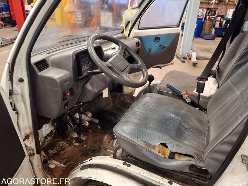 PIAGGIO TIPPER - Utilitaire benne: photos 5 PIAGGIO TIPPER - Utilitaire benne: photos 5