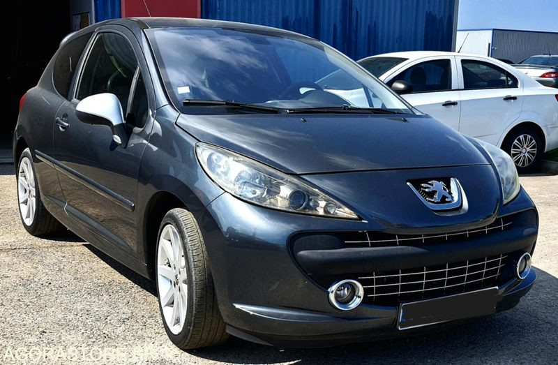 Peugeot 207 RC - Voiture: photos 1 Peugeot 207 RC - Voiture: photos 1