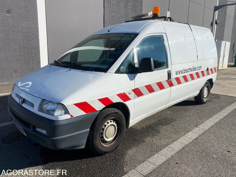 Peugeot Expert - Fourgon utilitaire: photos 1 Peugeot Expert - Fourgon utilitaire: photos 1
