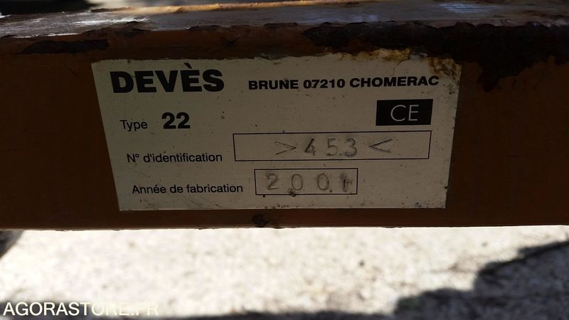 REMORQUE POUR TRACTEUR DE MARQUE DEVES BASCULANTE - Remorque agricole: photos 4 REMORQUE POUR TRACTEUR DE MARQUE DEVES BASCULANTE - Remorque agricole: photos 4
