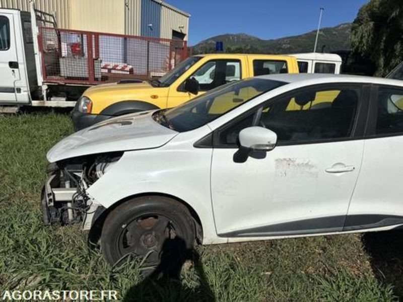 RENAULT CLIO - 2014 - 169502KM - DL008WA - Voiture: photos 3 RENAULT CLIO - 2014 - 169502KM - DL008WA - Voiture: photos 3
