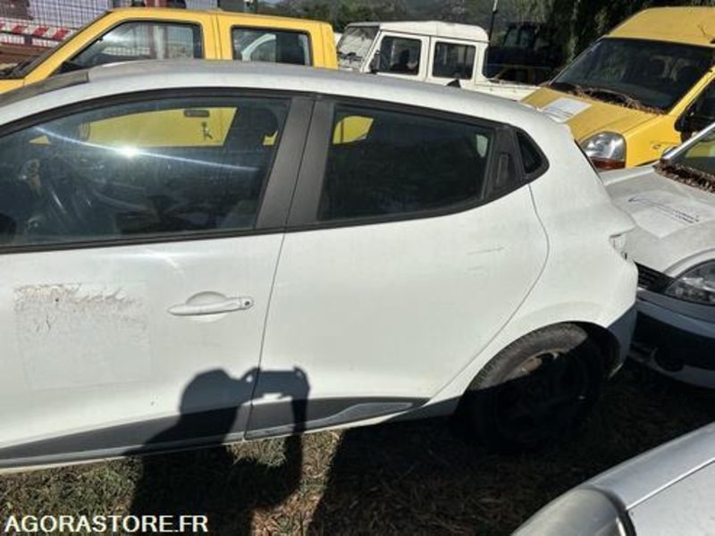 RENAULT CLIO - 2014 - 169502KM - DL008WA - Voiture: photos 4 RENAULT CLIO - 2014 - 169502KM - DL008WA - Voiture: photos 4