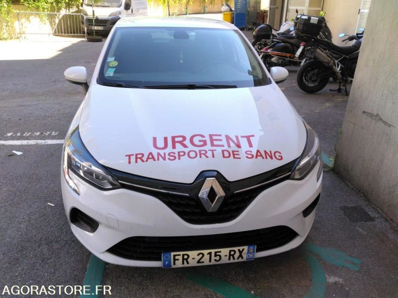 RENAULT CLIO 202000 kms 2020 - Voiture: photos 3 RENAULT CLIO 202000 kms 2020 - Voiture: photos 3