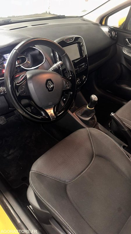 RENAULT ClIO IV 5 Portes 1.5 DCI FAP ECO2 S&S 75 CV - 2P013 - 231 897km - Voiture: photos 5 RENAULT ClIO IV 5 Portes 1.5 DCI FAP ECO2 S&S 75 CV - 2P013 - 231 897km - Voiture: photos 5