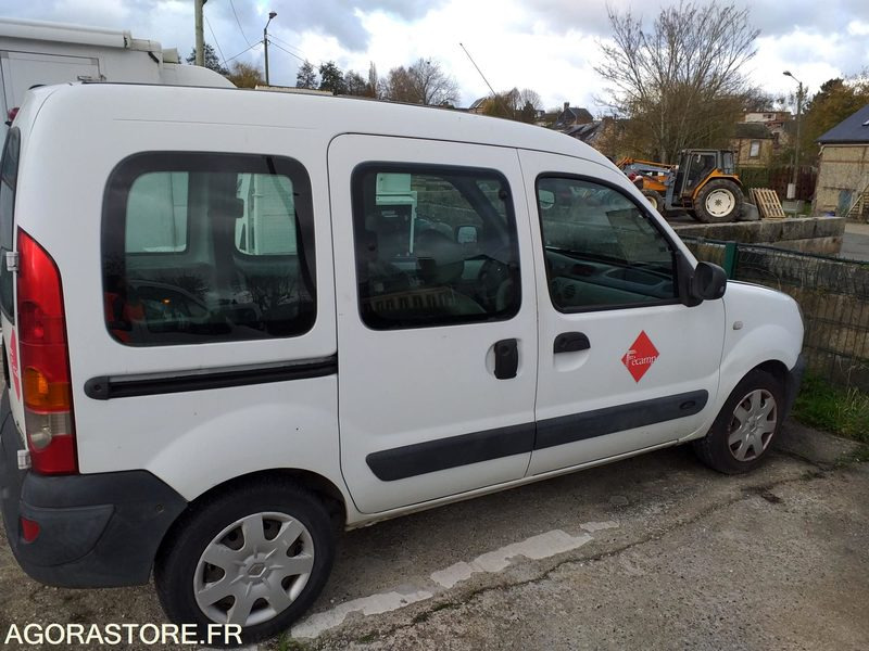 RENAULT KANGOO - Fourgonnette: photos 2 RENAULT KANGOO - Fourgonnette: photos 2