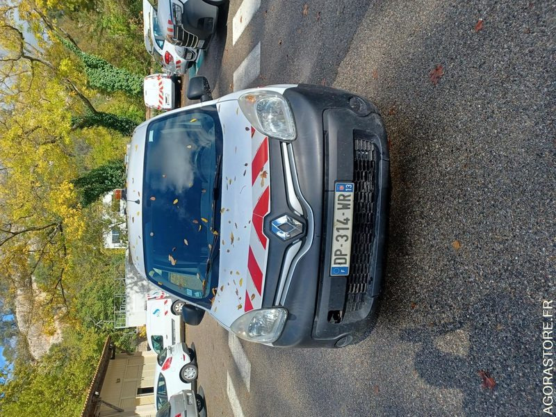 RENAULT KANGOO / REF SCP : 957 - Fourgon utilitaire: photos 2 RENAULT KANGOO / REF SCP : 957 - Fourgon utilitaire: photos 2